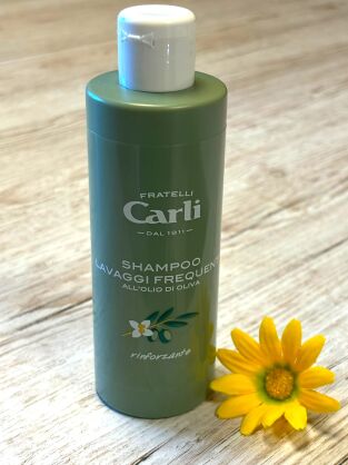 Szampon z oliwą z oliwek wzmacniający, Fratelli Carli, 200ml