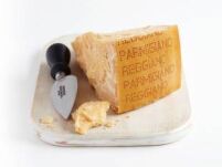 Parmezan 290 g (sezonowany 22/24 miesiące)