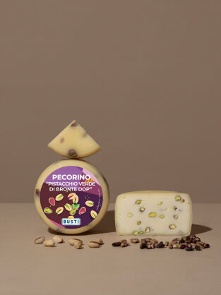 Owczy ser dojrzewający z pistacjami z Bronte DOP, Busti, ok. 254g