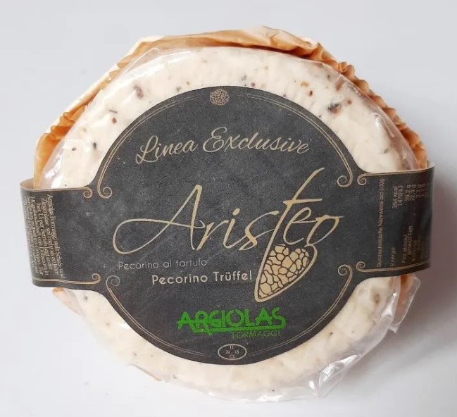 Ser włoski pecorino z truflami Ser pecorino truflowy